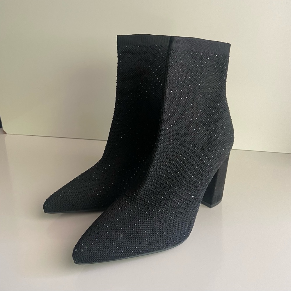 MIA Lilly Ankle Bootie Size 10